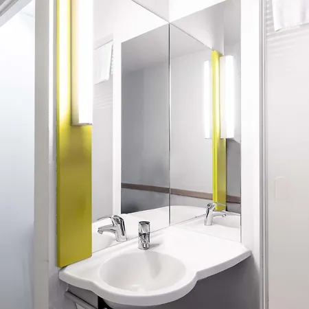 Hotel Ibis Budget Düsseldorf Airport 3*