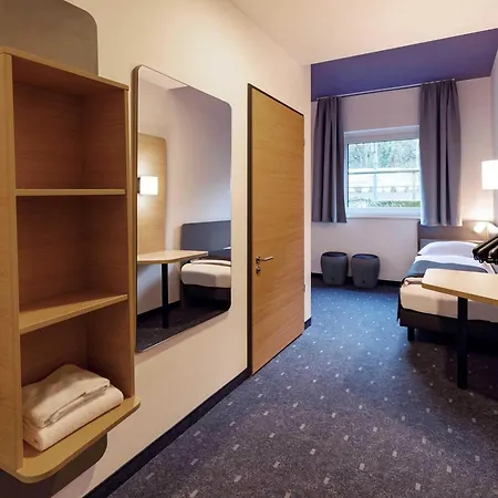 Duesseldorf-lintorf Hotel 3*