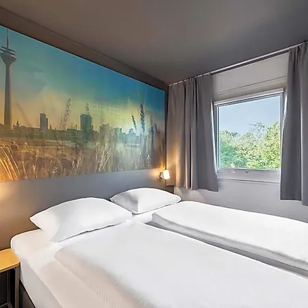 Duesseldorf-lintorf 3*