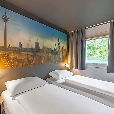 Duesseldorf-lintorf Hotel 3*